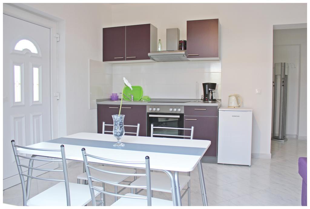 Apartments & Room Dijana トロギール エクステリア 写真
